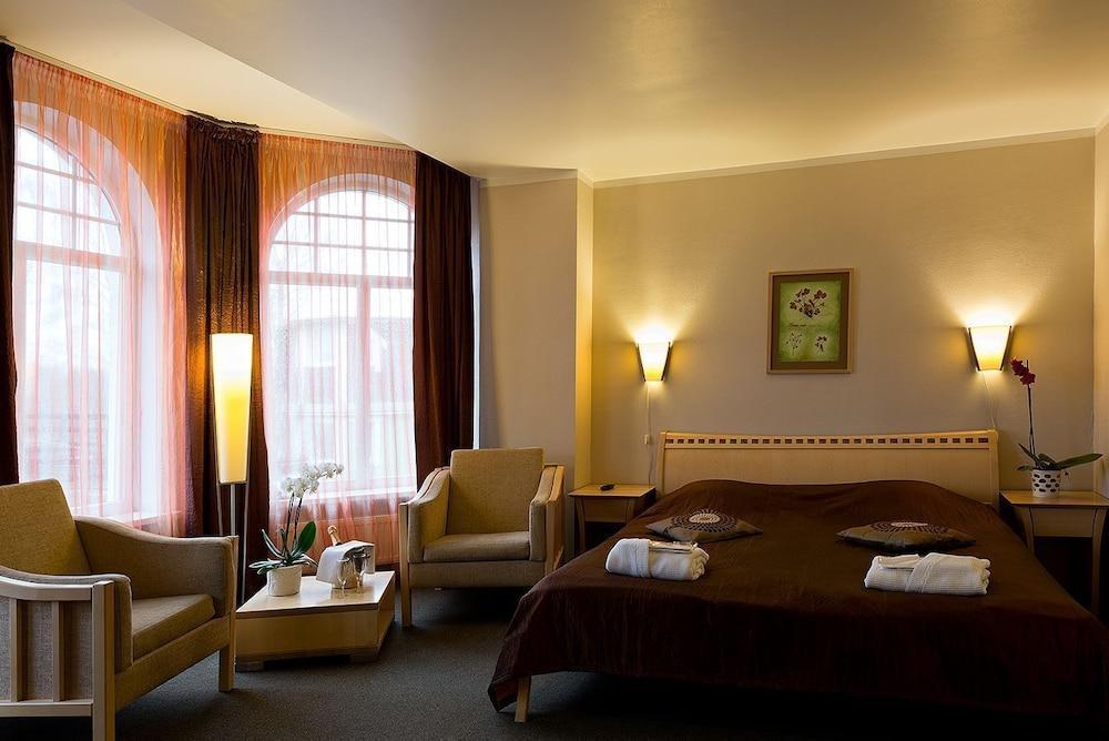 Spa Hotel Ezeri Sigulda Exterior photo